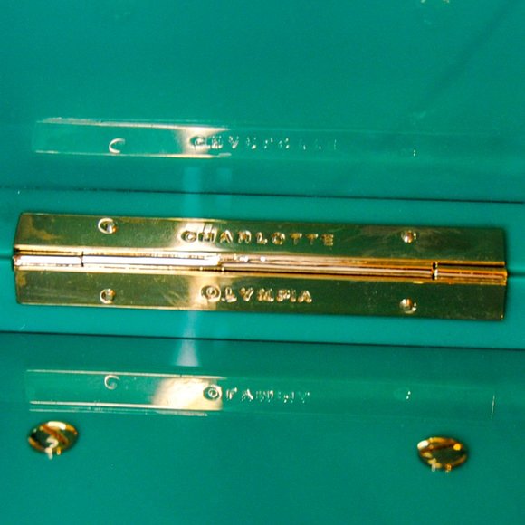 Charlotte Olympia Jade Buckle Knot Clutch Box - Picture 5 of 12